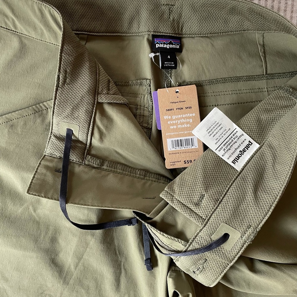 Patagonia Women’s Quandary Shorts- 5” Size 4 - Picture 2 of 7